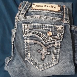 Rock revival Jean's
